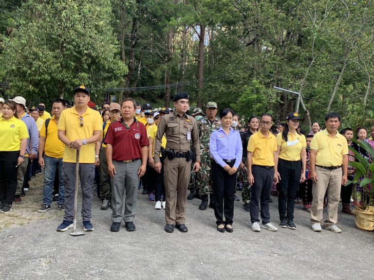4 ตุลาคม 2566 เวลา  ข้าราชการตำรวจ สภ.ภูพิงค์ฯ และประชาชนจิตอาสา ร่วมกิจกรรมโครงการเมืองสะอาด ถนนสวย ดอกไม้งามฯ ณ หน่วยพิทักษ์อุทยานแห่งชาติ ดอยสุเทพ-ปุยที่ 1(ผาดำ)