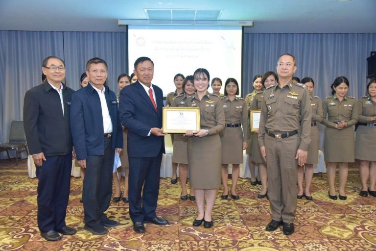 29 มกราคม 2567 ร.ต.ท.หญิง ภัทรนันท์ คำปวน รองสารวัตรสอบสวนสถานีตำรวจภูธรภูพิงคราชนิเวศน์ พนักงานสอบสวนหญิงดีเด่นประจำปี 2567