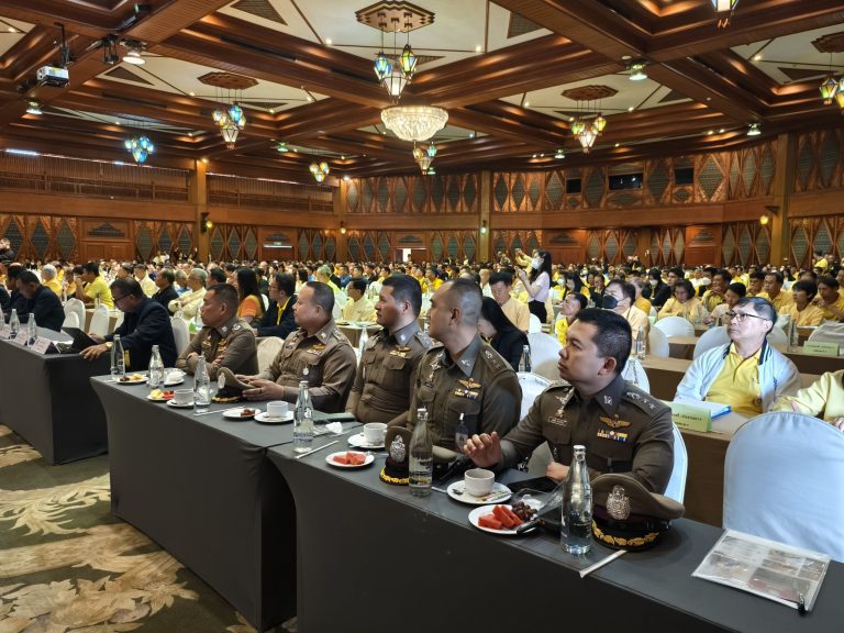 วันที่ 12 กรกฎาคม 2567 เวลา 09.00 น. พ.ต.อ.มนัสชัย อินทร์เถื่อน ผกก.สภ.ภูพิงคราชนิเวศน์ ร่วมพิธีเปิดโครงการฝึกอบรมเพื่อพัฒนาประสิทธิภาพการบริหารราชการขององค์กรปกครองส่วนท้องถิ่น ประจำปีงบประมาณ พ.ศ.2567