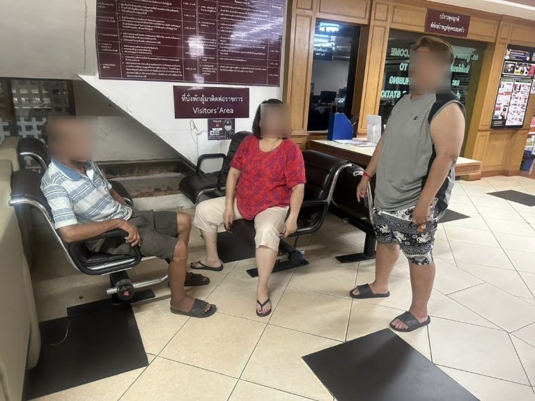 วันที่ 23 กรกฎาคม 2567 เจ้าหน้าที่ตำรวจสายตรวจเขต121  สภ.ภูพิงคราชนิเวศน์ ได้ให้ความช่วยเหลือชายสูงอายุ เป็นอัลไซเมอร์จำทางกลับบ้านไม่ได้หน้าวัดฝายหิน