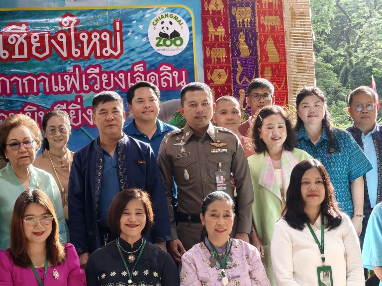 วันที่  23 สิงหาคม 2567 เวลา 07.00 น. พ.ต.อ.มนัสชัย  อินทร์เถื่อน ผกก.สภ.ภูพิงคราชนิเวศน์ พร้อมด้วย  รอง ผกก.ฯ ,สว. ทุกสายงาน เข้าร่วมกิจกรรมเครือข่ายสภากาแฟเวียงเจ็ดลิน ครั้งที่ 8/2567 ณ สวนสัตว์เชียงใหม่ 