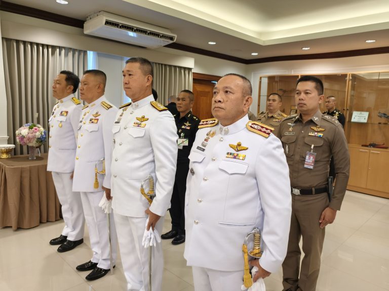 วันที่ 8 ตุลาคม 2567 พล.ต.ต.พิเชษฐ จีระนันตสิน รอง ผบช.ภ.5 เป็นผู้แทน ผบช.ภ.5, พ.ต.อ.สมชาย เขียวจักร์ รอง ผบก.ภ.จว.เชียงใหม่ เป็นผู้แทน ผบก.ภ.จว.เชียงใหม่, พ.ต.อ.มนัสชัย อินทร์เถื่อน ผกก.สภ.ภูพิงคราชนิเวศน์  ร่วมเข้าถวายแจกันดอกไม้และลงนามถวายพระพร เนื่องในโอกาสวันคล้ายวันประสูติ พระเจ้าวรวงศ์เธอ พระองค์เจ้าสิริภาจุฑาภรณ์ วันที่ 8 ตุลาคม พุทธศักราช 2567 ทรงเจริญพระชันษา ครบ 42 ปี