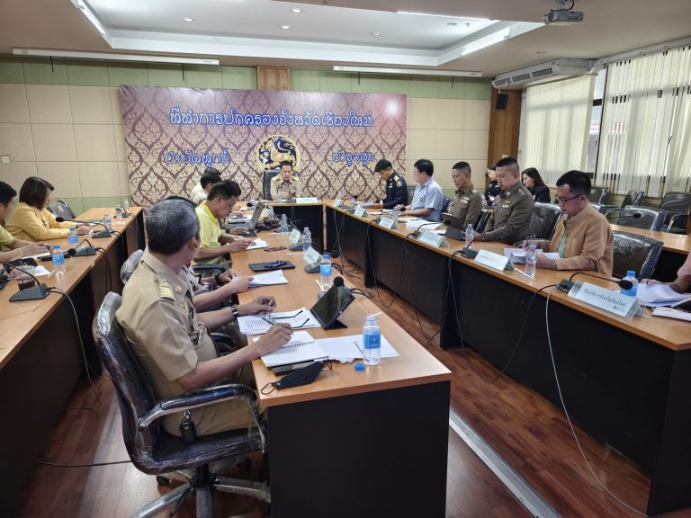 วันที่ 4 ธันวาคม 2567 เวลา 14.00 น. พ.ต.อ.มนัสชัย อินทร์เถื่อน ผกก.สภ.ภูพิงคราชนิเวศน์ ร่วมประชุมเตรียมความพร้อม โครงการแก้ไขปัญหาในพื้นที่จังหวัดเชียงใหม่ เพื่อให้ประชาชนมีความสุข