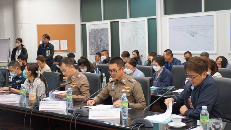 วันที่  5 มีนาคม  2568 เวลา 09.00 น. พ.ต.อ.มนัสชัย  อินทร์เถื่อน  ผกก.สภ.ภูพิงคราชนิเวศน์,  พ.ต.ท.จิรัฐติพงษ์  เลิศวิริยานันท์  รอง ผกก.ป.สภ.ภูพิงคราชนิเวศน์ มอบหมายให้ พ.ต.ต.เจษฎา พันธุ์แก้ว สวป.(ชส.)สภ.ภูพิงคราชนิเวศน์ ร่วมประชุมคณะกรรมการพัฒนาสมรรถนะช่องทางเข้าออกระหว่างประเทศ ท่าอากาศยานเชียงใหม่ ครั้งที่ 2/ 2568 และการฝึกซ้อมแผนตอบโต้ภาวะฉุกเฉินด้านสาธารณสุขระหว่างประเทศ