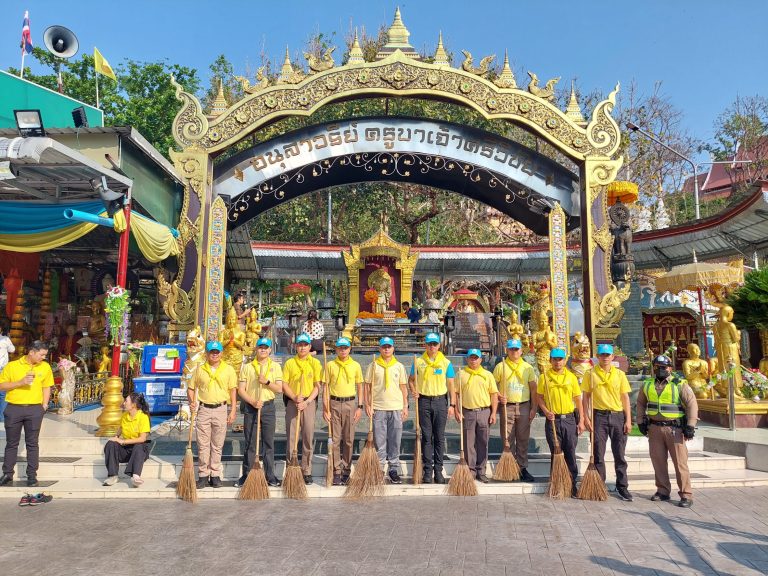 วันที่ 21 เม.ย. 2568 เวลา 08.00 น. พ.ต.ต.เจษฎา พันธุ์แก้ว สวป.(ชส.)ฯ พร้อม ชุดจิตอาสา สภ.ภูพิงค์ 20 นาย ร่วมกิจกรรมจิตอาสาพัฒนาทางขึ้นสู่ดอยสุเทพ เนื่องในงานวันครูบาเจ้าศรีวิชัยเปิดถนนขึ้นสู่วัดพระธาตุดอยสุเทพ ครบรอบ 90 ปี 30 เมษายน 2568