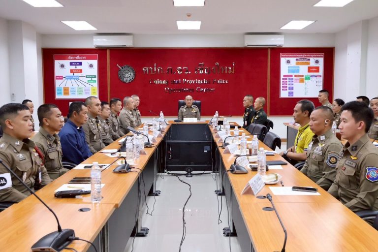 วันที่ 17 มิถุนายน 2568 เวลา 11.00 น. พ.ต.อ.มนัสชัย อินทร์เถื่อน ผกก.สภ.ภูพิงคราชนิเวศน์ ร่วมประชุมการเตรียมการรักษาความปลอดภัย การรักษาความสงบเรียบร้อย และอำนวยความสะดวกด้านงานจราจร กิจกรรม “ปูทาง…สู่การตื่นรู้ ธรรมนาวาวัง (ภาคประชาชน) รุ่นที่ 4 จังหวัดเชียงใหม่