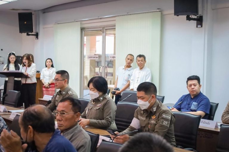 วันที่ 4 กรกฎาคม 2568 เวลา 09.00 น. พ.ต.ต.เจษฎา พันธุ์แก้ว สวป.(ชส.)สภ.ภูพิงคราชนิเวศน์ เข้าร่วมประชุมประจำเดือน คณะกรรมการชุมชนเทศบาลนครเชียงใหม่ ครั้งที่ 5/2568