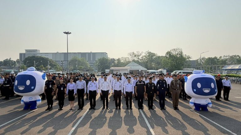 วันที่ 9 เมษายน  2569 เวลา 08.30 น.และ เวลา 18.00 น.  พ.ต.อ.สิโณทัย ลิลิตธรรม ผกก.สภ.ภูพิงคราชนิเวศน์, พ.ต.ท.เกียรติศักดิ์ ผัดก๋า รอง ผกก.ป.สภ.ภูพิงคราชนิเวศน์, พ.ต.ต.นราพัฒน์ บุญชายสุวรรณ สวป.สภ.ภูพิงคราชนิเวศน์ ร่วมพิธีปล่อยแถวตามโครงการเพิ่มมาตรการรักษาความปลอดภัยและอำนวยความสะดวกในช่วงเทศกาลสงกรานต์ ประจำปี 2569