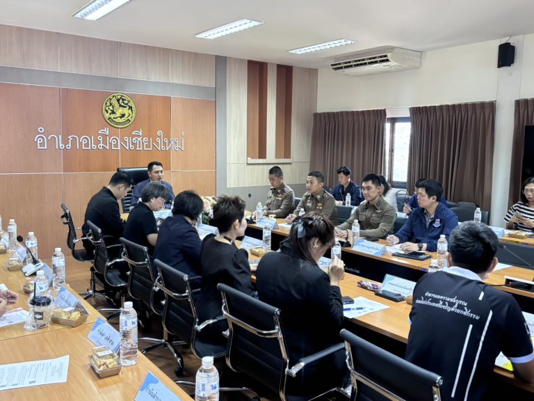 วันที่ 7 พฤษภาคม 2569 เวลา 10.00 น. พ.ต.อ.สิโณทัย ลิลิตธรรม ผกก.สภ.ภูพิงคราชนิเวศน์ มอบหมายให้ พ.ต.ท.เกียรติศักดิ์ ผัดก๋า รอง ผกก.ป.สภ.ภูพิงคราชนิเวศน์ ร่วมประชุมหัวหน้าหน่วยราชการอำเภอฯ ประจำเดือน พฤษภาคม 2569